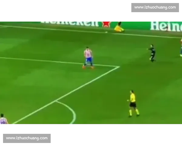 这一球力度惊人堪称经典,瞬间让全场沸腾 这一球力度惊人堪称经典,瞬间让全场沸腾